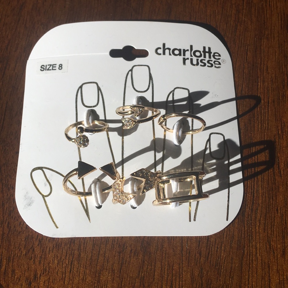 Size 8 gold rings